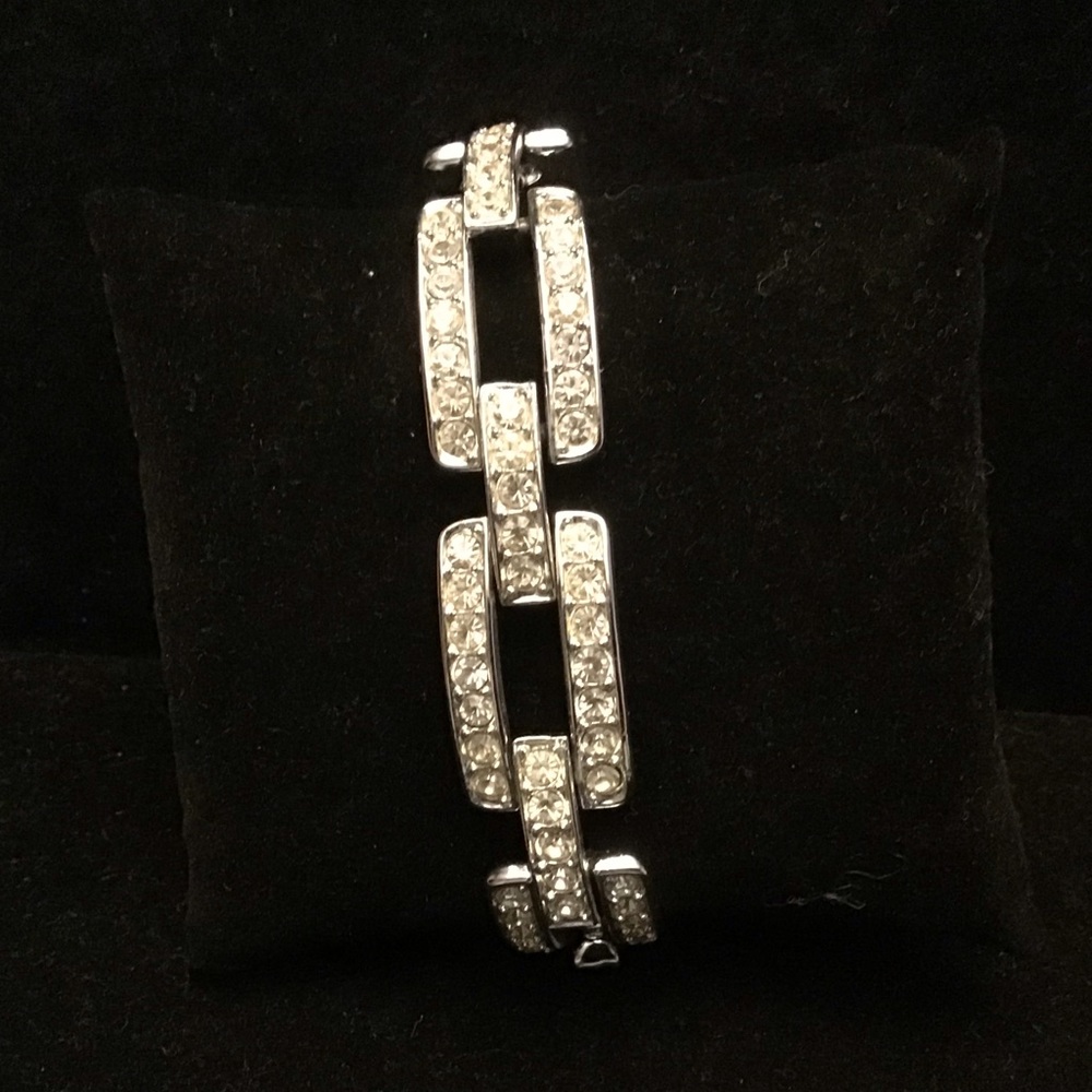 VINTAGE EMMONS CRYSTAL BRACELET - Picture 2 of 5